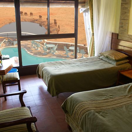 Voi Safari Lodge Екстер'єр фото